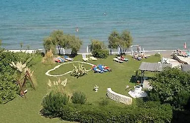 Locanda Beach Hotel ホテル ザキントス