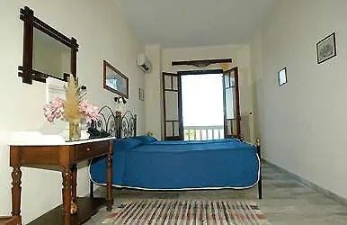Locanda Beach Hotel Отель